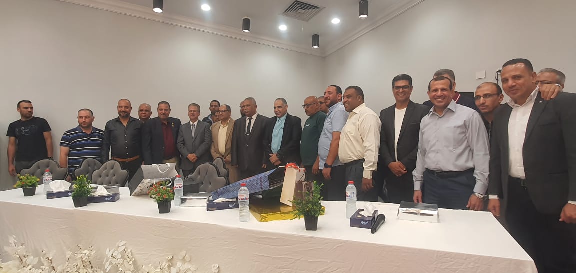 حفل تكريم الساده العاملين بمحطة العين السخنه لبلوغهم سن المعاش
